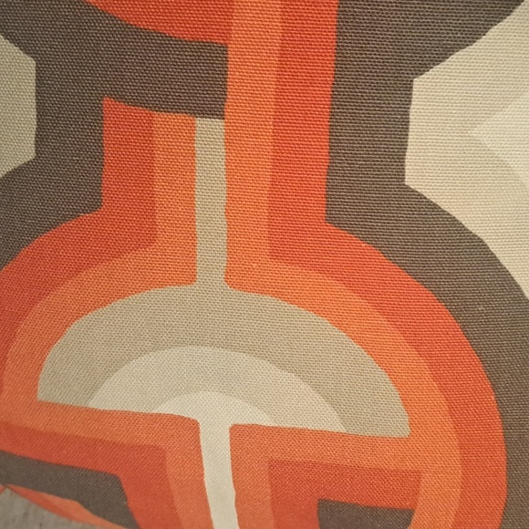 Designer Pillow Mod And High-End - Picture 2 of 3